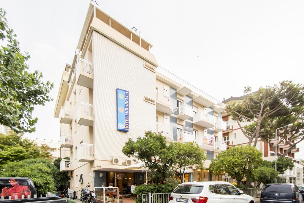 Hotel Mirabella Риччоне Екстер'єр фото